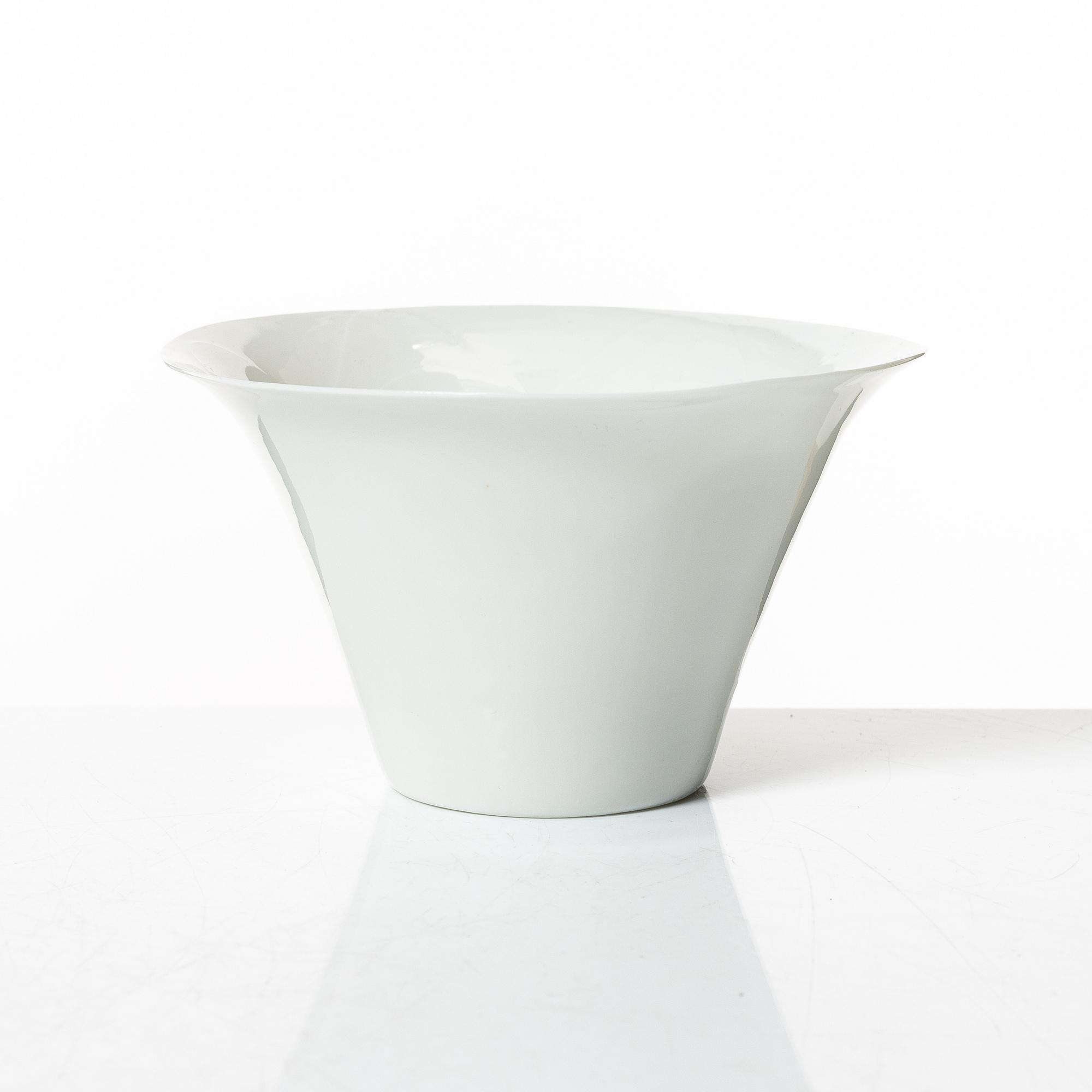 Aune Siimes, skål, porslin, Arabia, Finland.