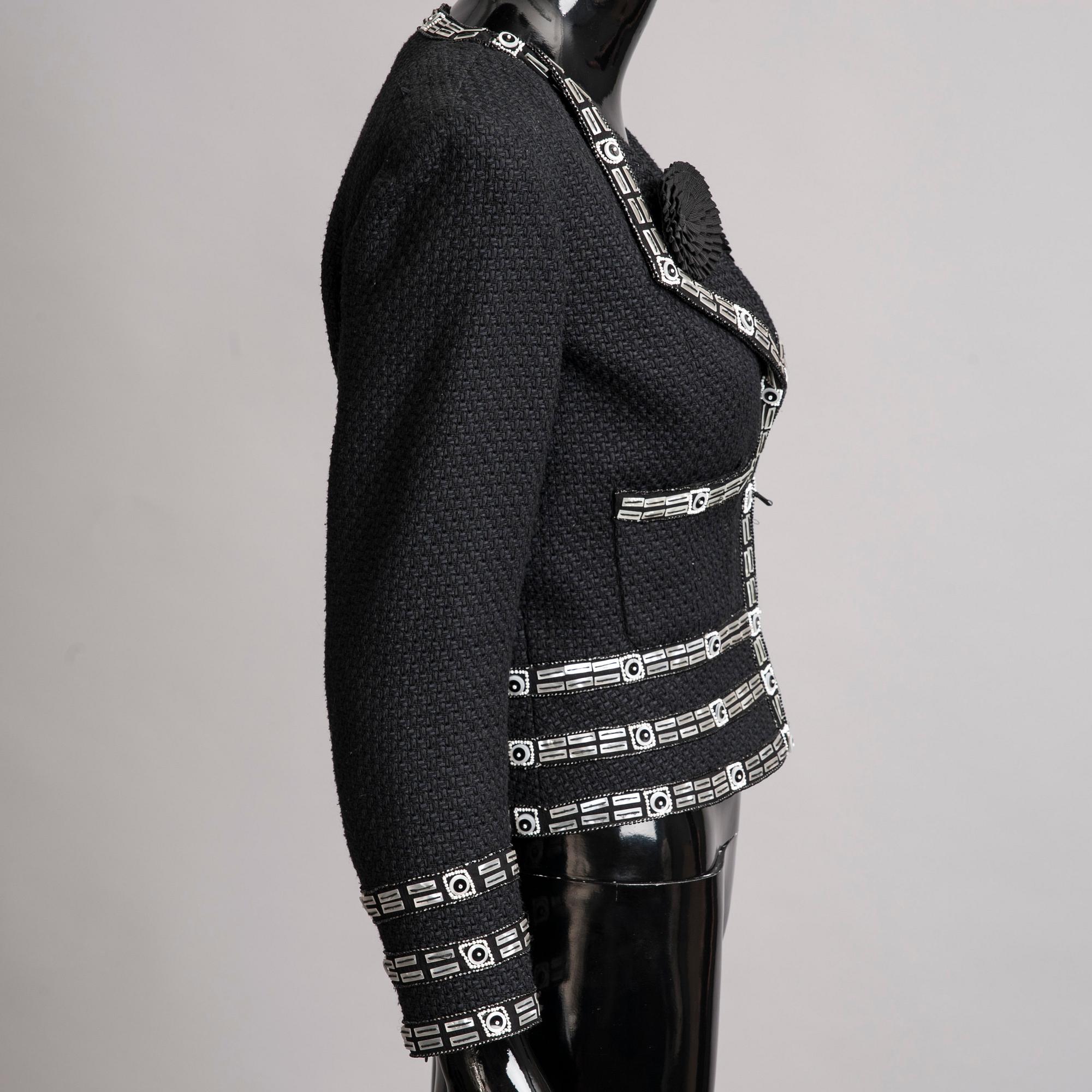 KAVAJ, Chanel.