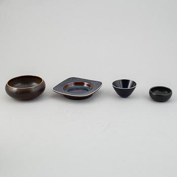 Carl-Harry Stålhane, a set of six stoneware bowls, a vase, a bottle and an ashtray, Rörstrand and Designhuset.