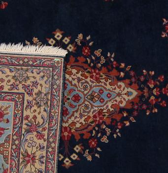 MATTA, orientalisk, ca 240 x 170 cm.