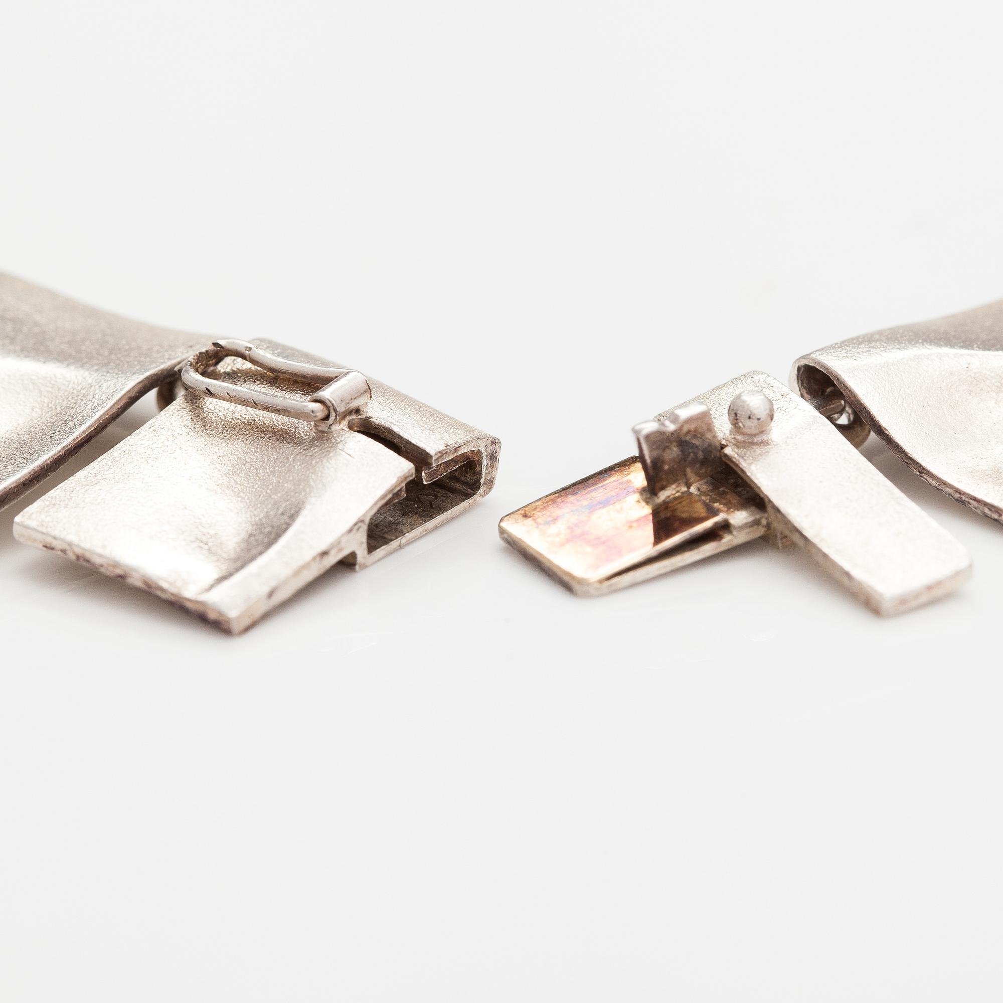 Björn Weckström, A sterling silver necklace "Galactic peaks". Lapponia 2008.