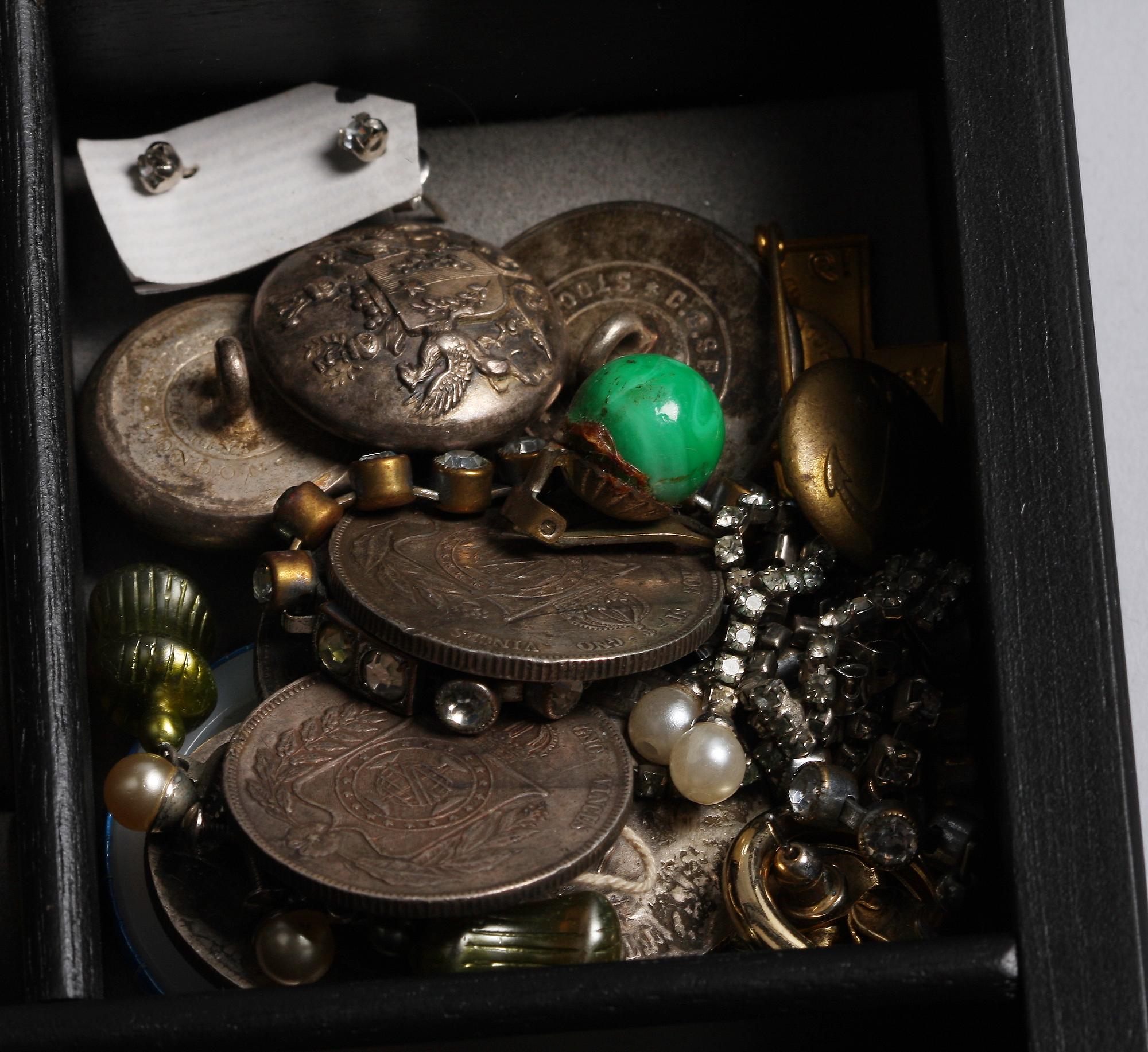 PARTI NIPPER OCH KURIOSA.