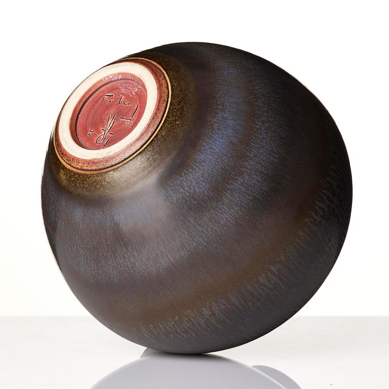 Berndt Friberg, a stoneware vase, Gustavsberg Studio, 1968.