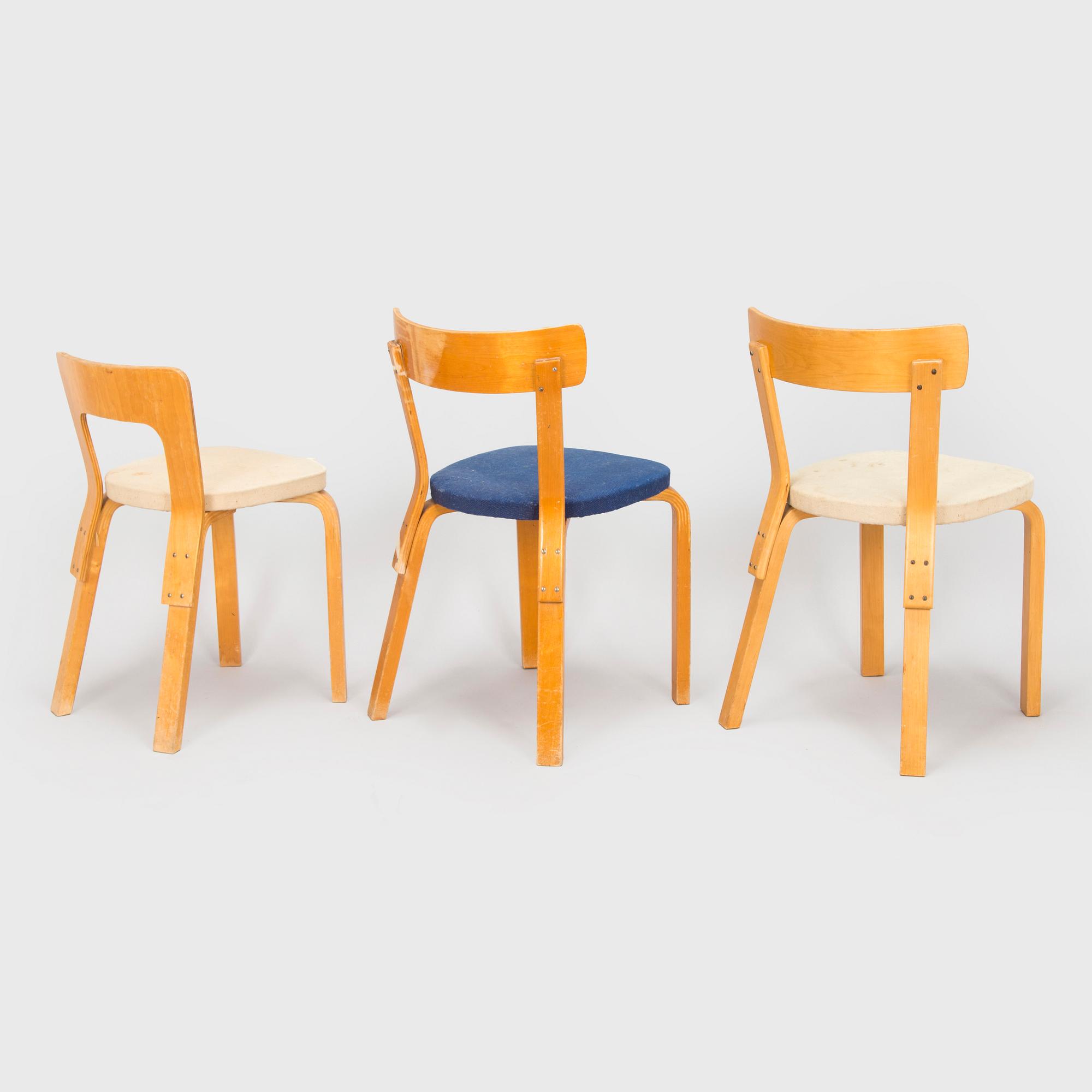 Alvar Aalto, tuoleja 2 kpl,  malli 69 sekä tuoli malli A 65, O.Y. Huonekalu- ja Rakennustyötehdas A.B. 1950-luvun alku.