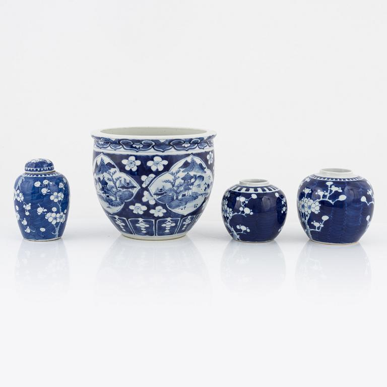 A porcelain pot and three blue and white urns, China, 20th century.