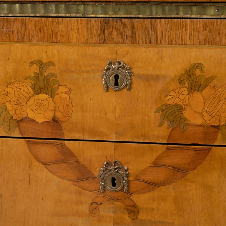 Byrå, gustaviansk stil 1800-tal.