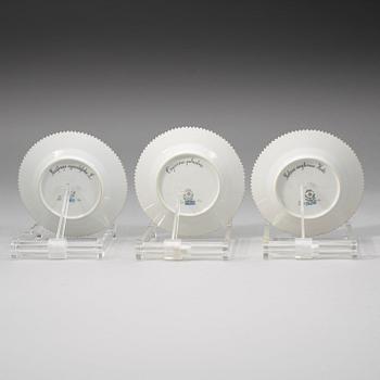 Six Royal Copenhagen 'Flora Danica' dishes, Denmark, 20th Century.