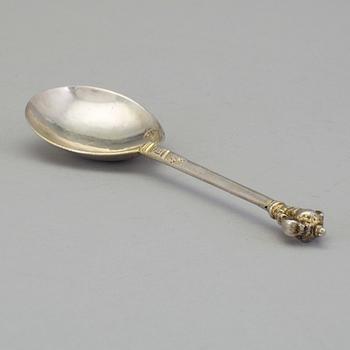 A Swedish 17th century silver-gilt spoon, unmarked (possibly Anders Andersson Amor, Sthlm 1684-1703).