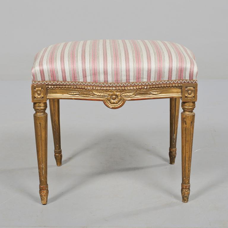 TABURETT, gustaviansk stil, 1900-talets första hälft.