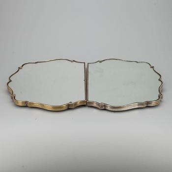 BORDSPLATEAU, 2 delar, rokokostil, försilvrad mässing, 1800-talets senare hälft.