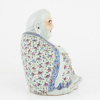 A porcelain figurine, China, 20th century.