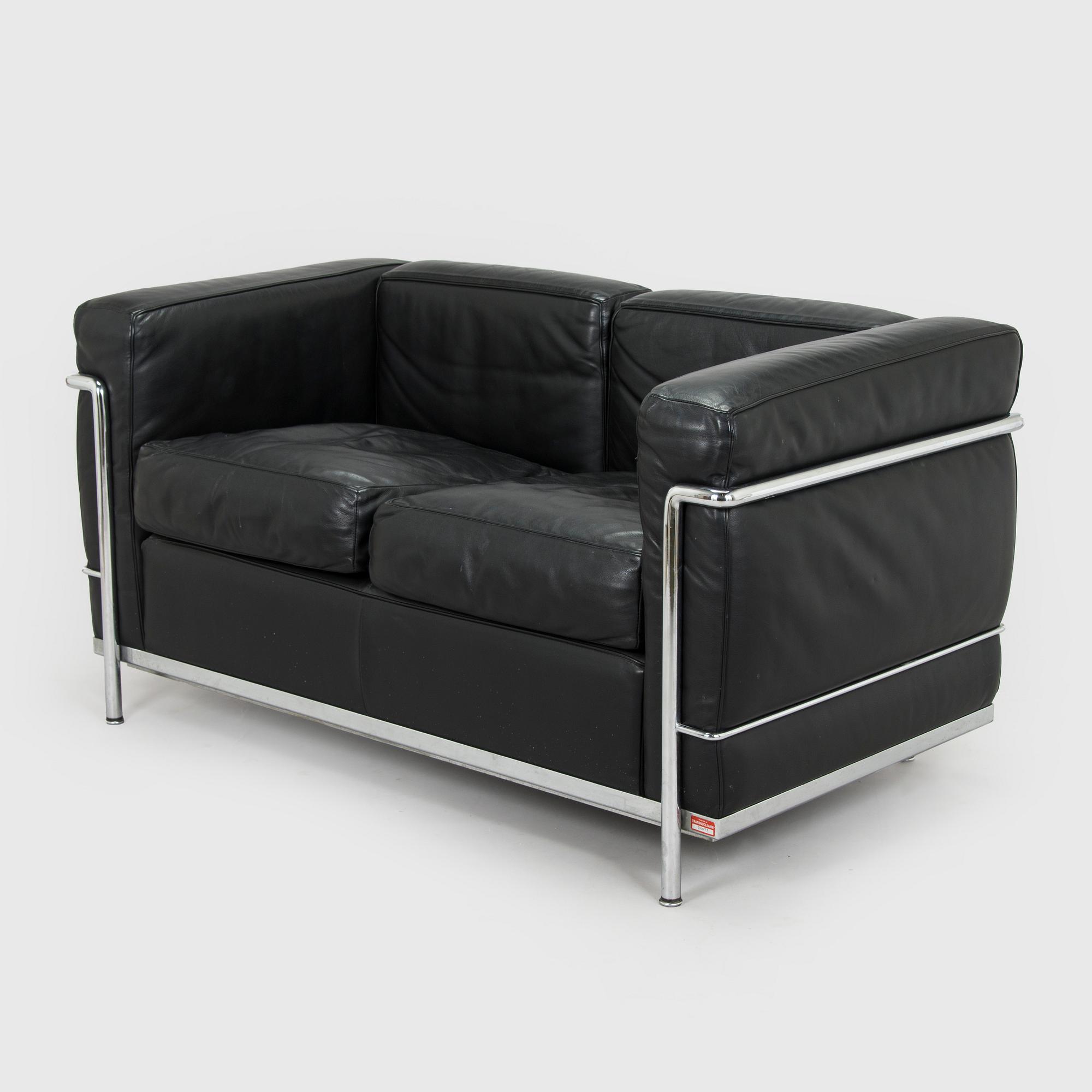 Pierre Jeanneret, Charlotte Perriand & Le Corbusier, soffa, "LC 2", Cassina, Italien.