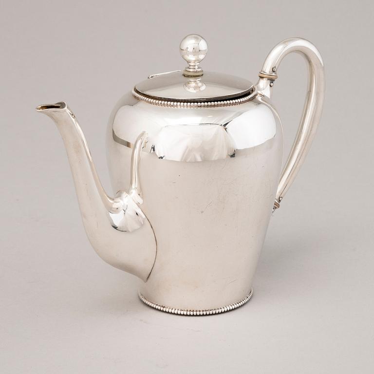 A sterling silver beaded teapot by Wilhelm Binder, Schwäbisch Gmünd, Germany.