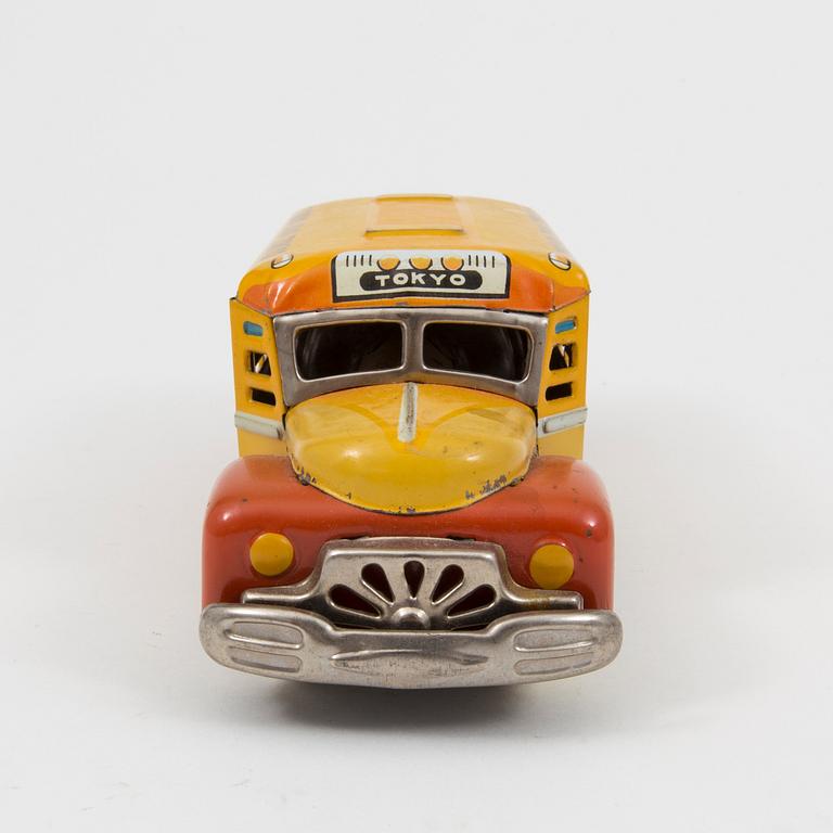 A tinplate "Tokyo bus" toy, Japan, 1930/40-tal.