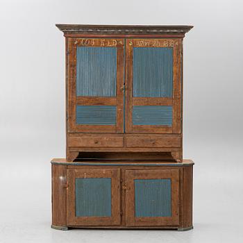 Skåp, allmoge, daterat 1818.