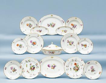 1448. A Royal Copenhagen dinner service, "Sachsisk Blomst", 20th Century. (41 pieces).