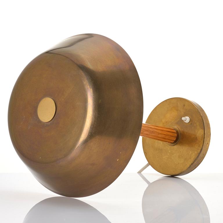 Harald Notini, a table lamp, model '15474', Arvid Böhlmarks lampfabrik, Sweden, 1940s.