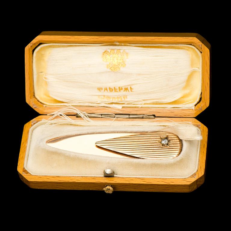 A BOOK MARK, Fabergé, rose cut diamond, 14K (56) gold. St Petersburg, late 19th century.