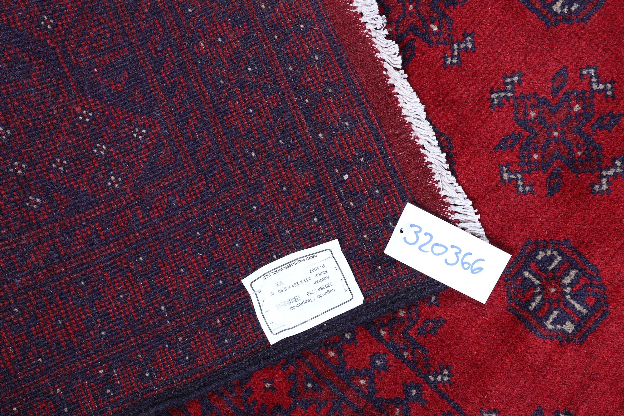 Matto, Afghan, ca 341 x 261 cm.