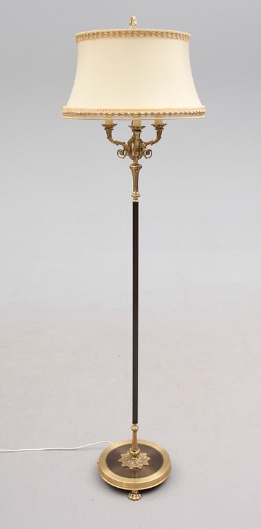 GOLVLAMPA, 1900-talets mitt.