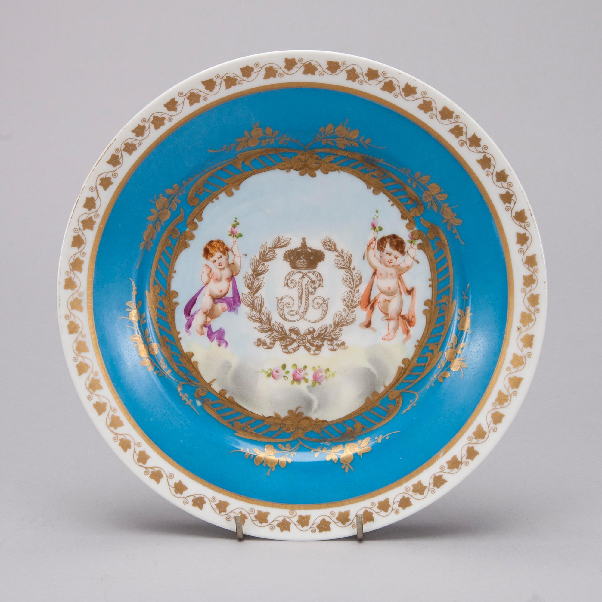 TALLRIK, porslin, märkt Sèvres 1844, Chateau des Tuileries.