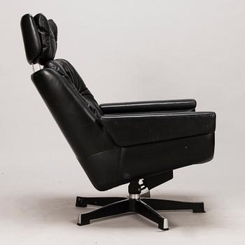 KURT HVITSJÖ, A 1970s armchair.