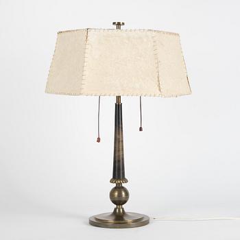 Harald Notini, bordslampa, modell "15009", Arvid Böhlmarks Lampfabrik, 1930-tal.