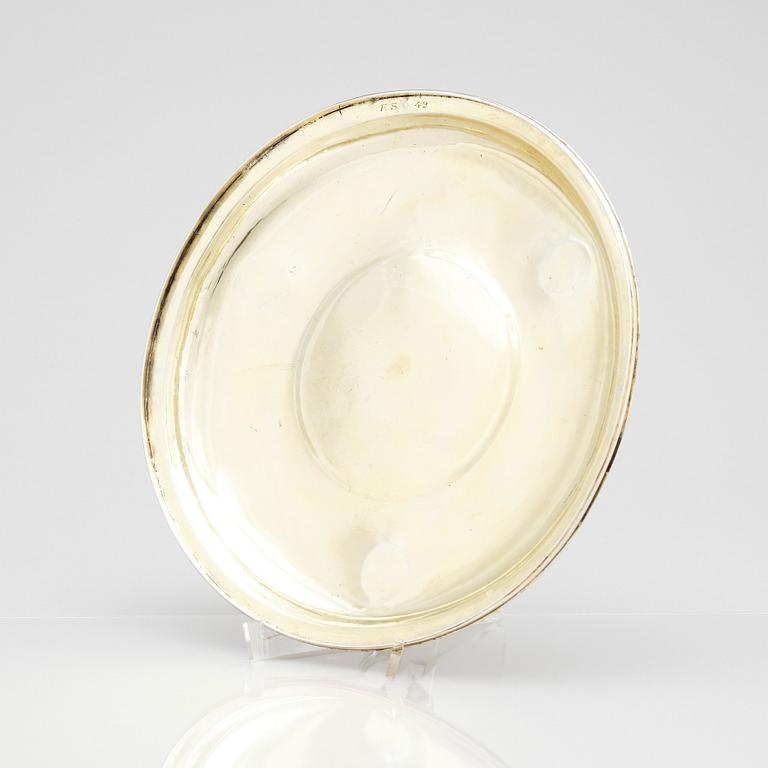 A Swedish late 17th century parcel-gilt silver bowl, Nicolaus Breuman, Stockholm (1666-1676 (77)).