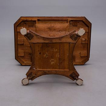 BORD, biedermeier, 1820-1840-tal.