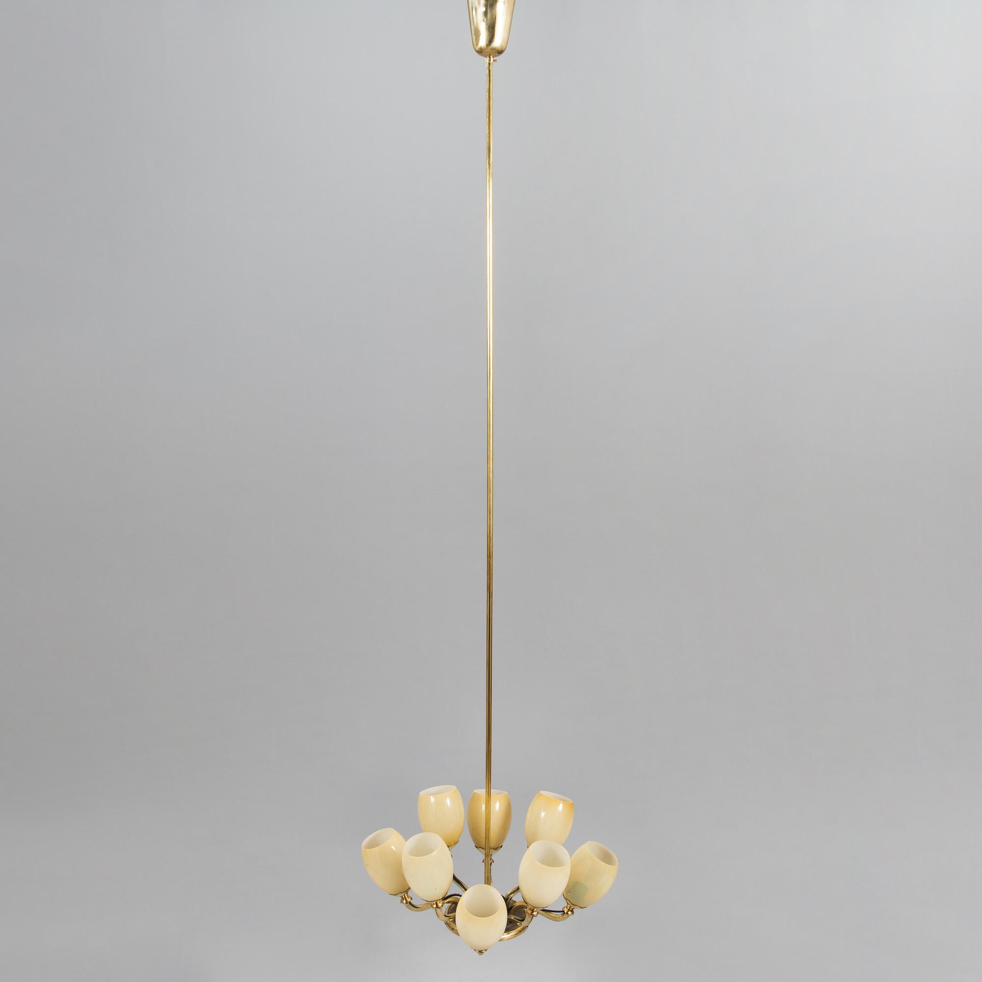 Paavo Tynell, a mid-20th century '1382' chandelier for Idman.
