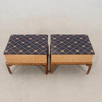 Pallar med förvaring ett par 1940-tal.