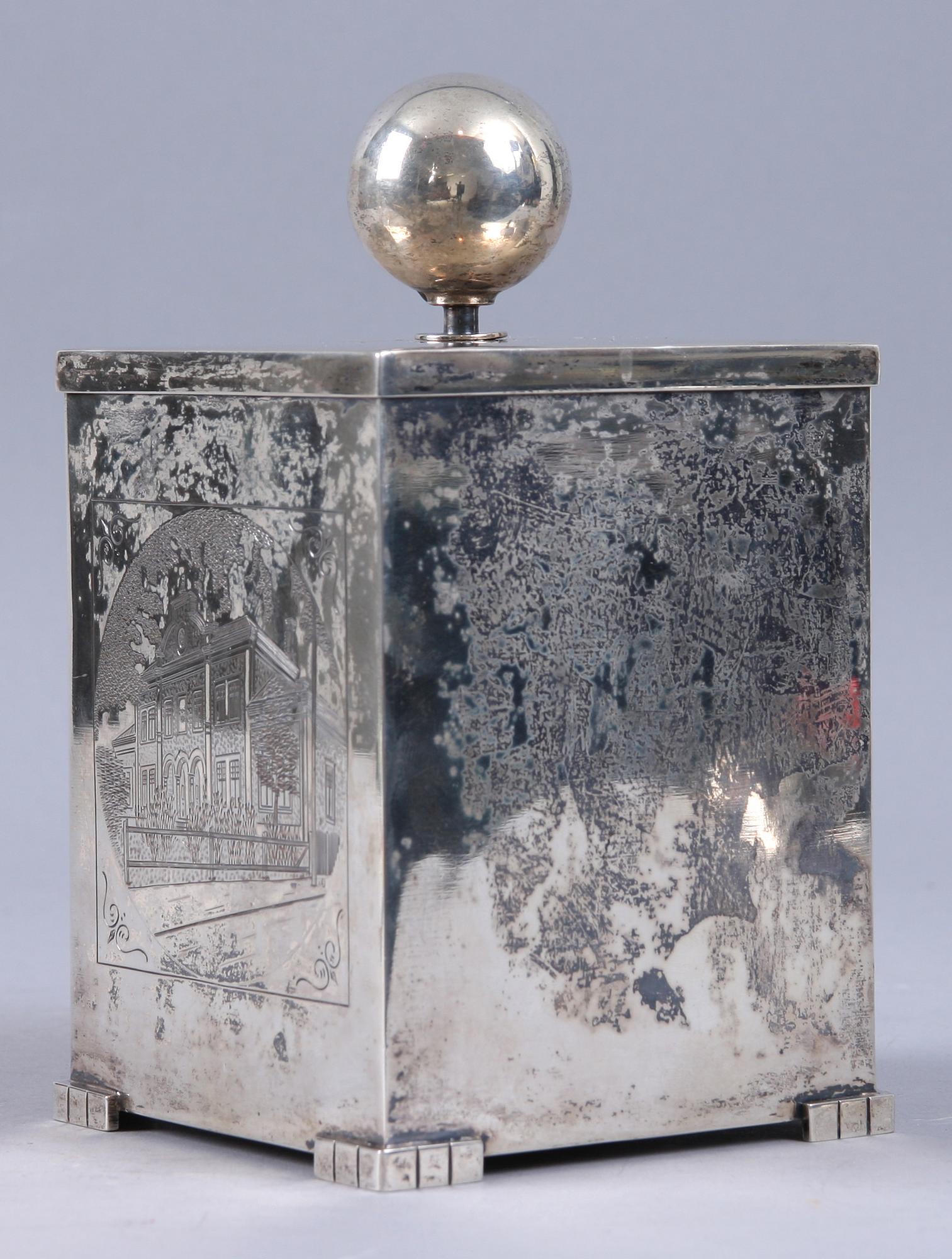 TOBAKSBURK, silver, C. G Hallberg, 1936. 628 gram.