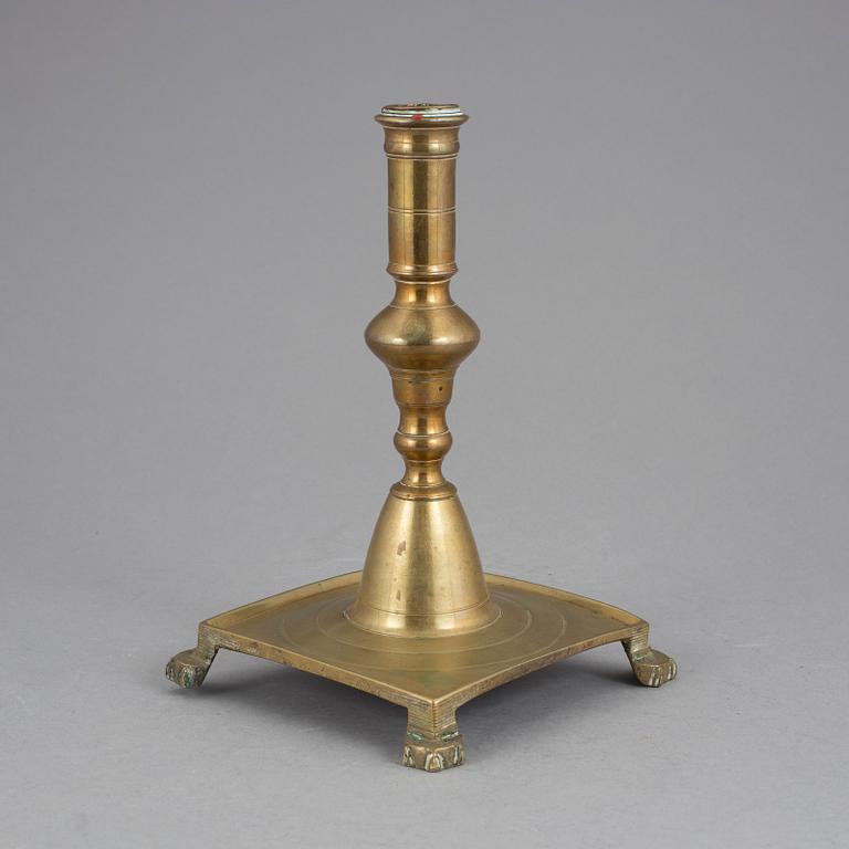 LJUSSTAKE, mässing. Barock, 16/1700-tal.