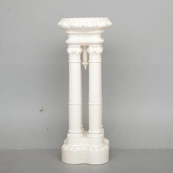 PIEDESTAL, flintgods, Rörstrand sekelskiftet 1800/1900.
