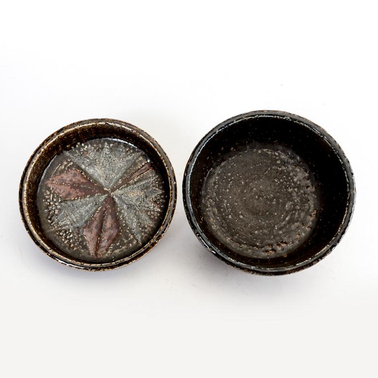 A set of two Carl-Harry Stålhane signed stoneware bowls from Rörstrand.