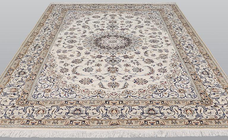 Matto, Nain part silk sk 9LAA,   342 x 255 cm.