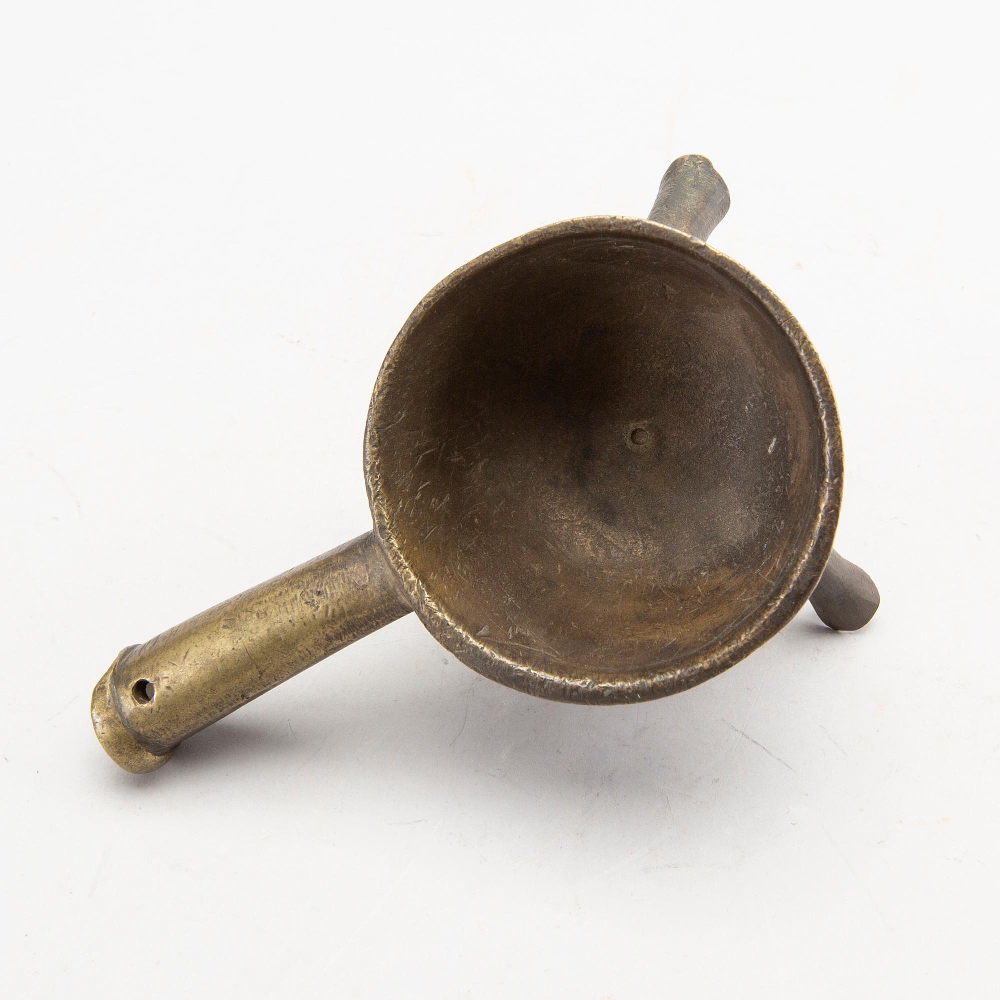 APOTEKSGRYTA 17/1800-tal brons.