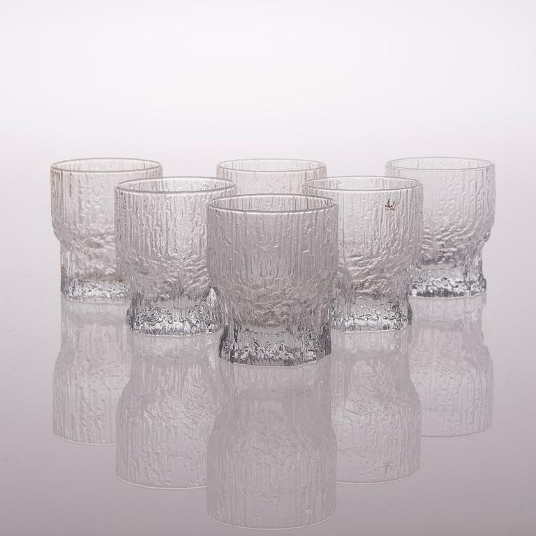 A Set of 20 Aslak Glasses by Iittala 1970-88.