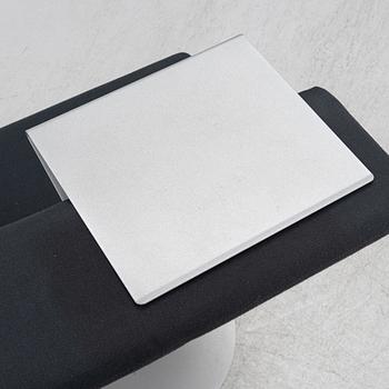 Fredrik Mattson, fåtöljer, 3 st, "Innovation C", Blå station, 2005.