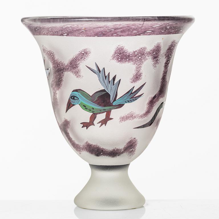 Ulrica Hydman-Vallien, a vase, Kosta Boda Studio.