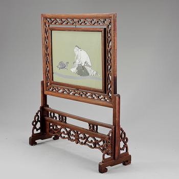 SKÄRM, Kina, sen qing, 1800-talets slut.