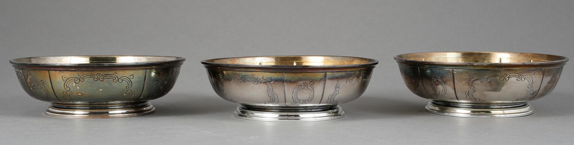 SKÅL, 3 st, silver, ca. 523 g. B. H. Edlunds Silvervarufabrik AB, Stockholm, 1965.