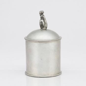 Nils Fougstedt, a pewter box, Stockholm 1928, model 595.