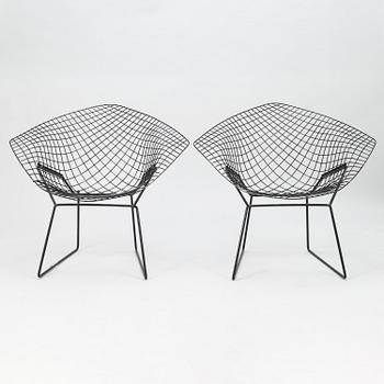 HARRY BERTOIA, fåtöljer ett par, "Diamond chair", 1900-talets senare hälft.