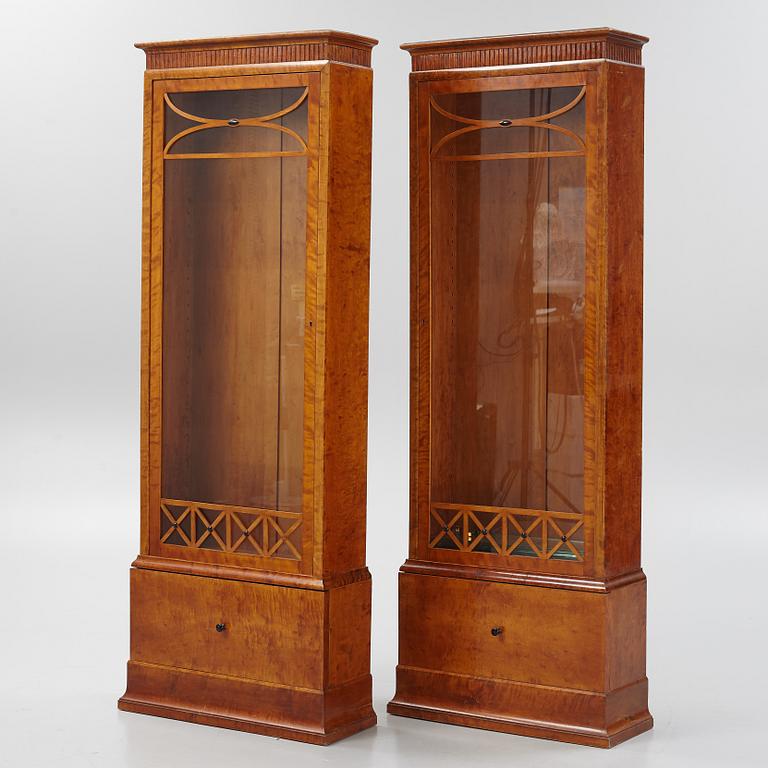 A pair of stained bitch cabinets, Möbelarkitekt och fabrikör Frans Borgström, 1910's.