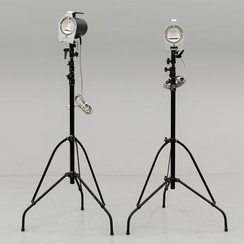 STRÅLKASTARE, 2 stycken, "De Luxe 2000", Hedler, 1900-talets andra hälft.