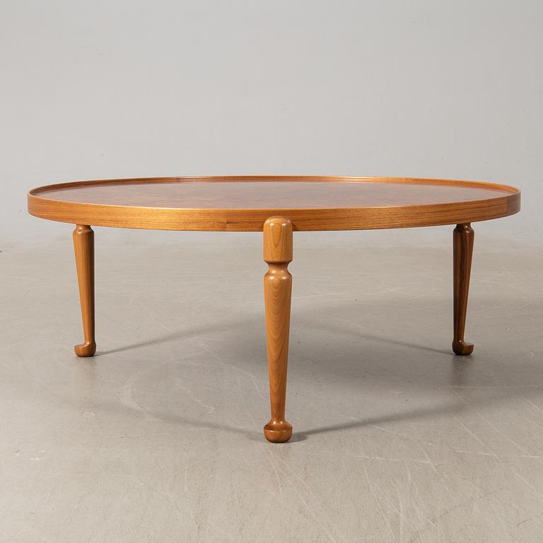 Josef Frank, soffbord modell B2139 för firma Svenskt Tenn efter 1985.