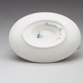 A Royal Copenhagen 'Flora Danica' sauce boat, Denmark, 20th Century.