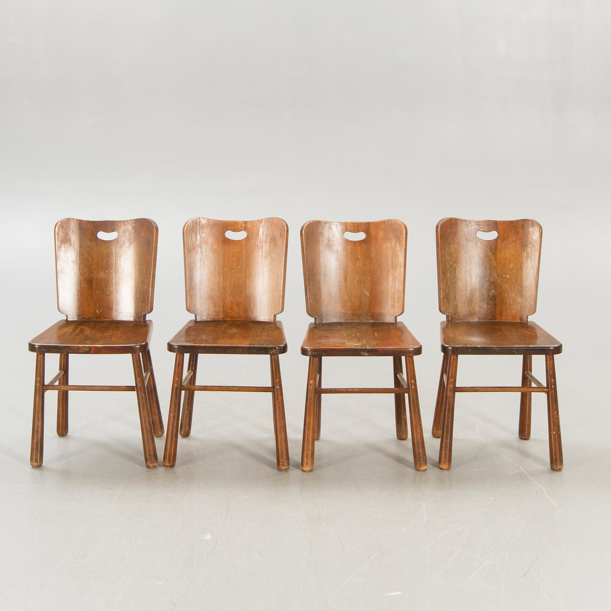 A five pcs pine 1950s dining set.