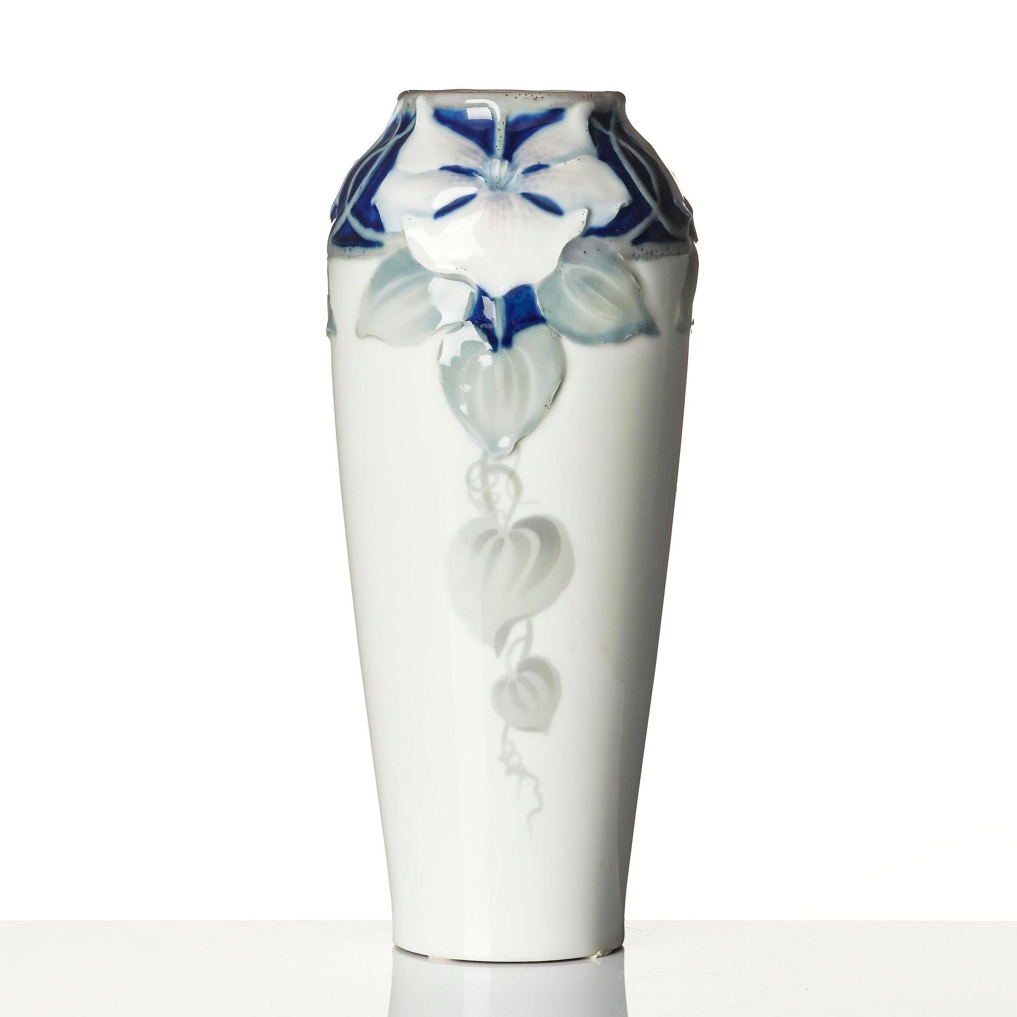 Nils Emil Lundström, an Art Nouveau porcelain vase, Rörstrand, ca 1900.